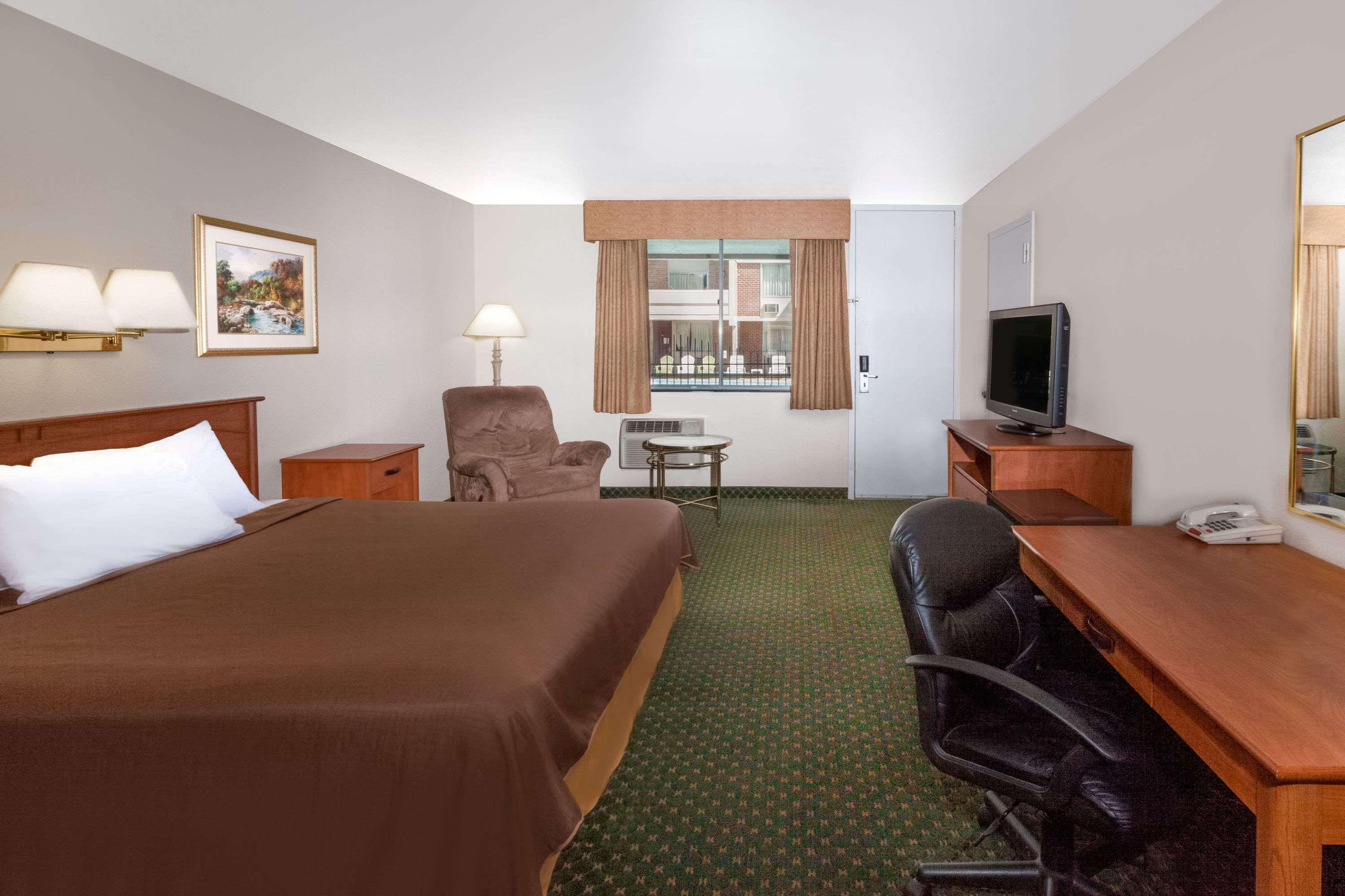 Travelodge By Wyndham Jackson Esterno foto