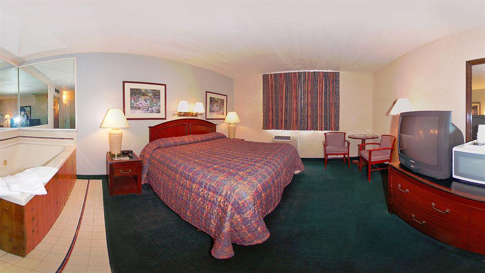 Travelodge By Wyndham Jackson Esterno foto